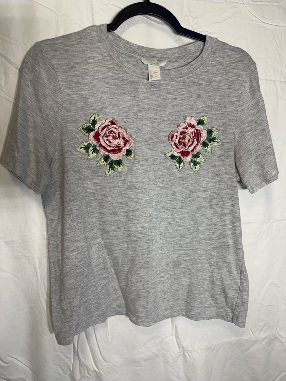 H&M Gray Short-Sleeve Tee with Pink Rose Embroidery